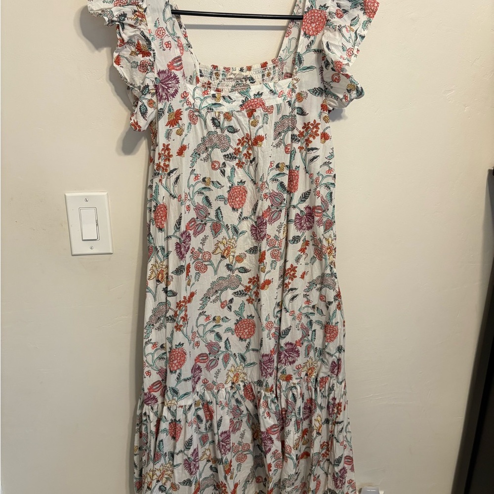 Ophelia & Indigo Floral Ruffle Sleeve Dress